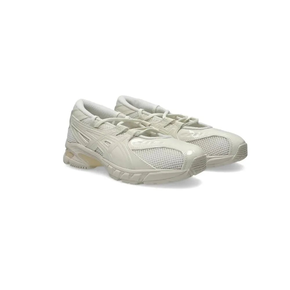 ASICS Gel-DS Trainer SP Cream Vanilla sneakers front angled view