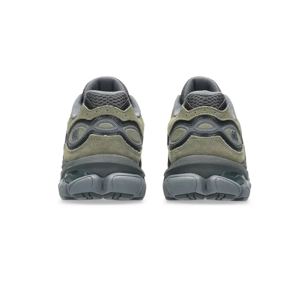 Sole of ASICS GEL-NYC 2.0 in Graphite Grey / Loden Green