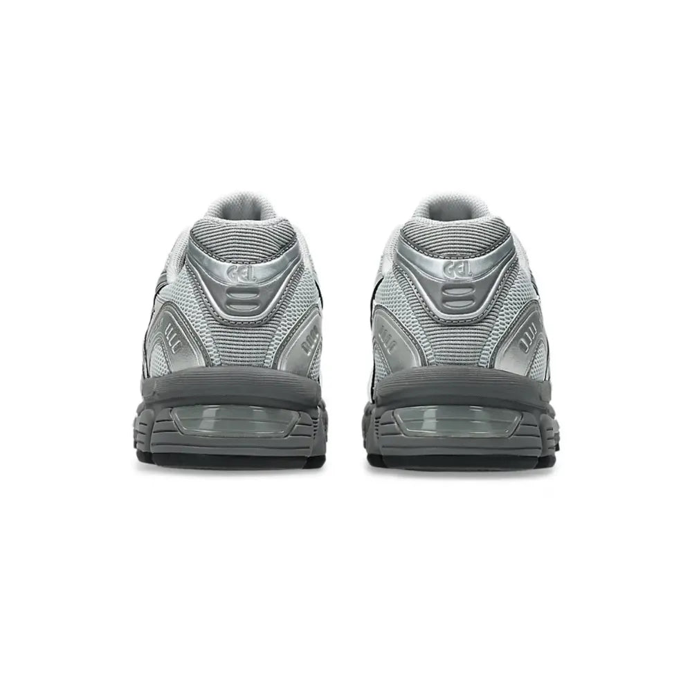 Rear view of ASICS GEL-STRATUS MC Concrete Carbon