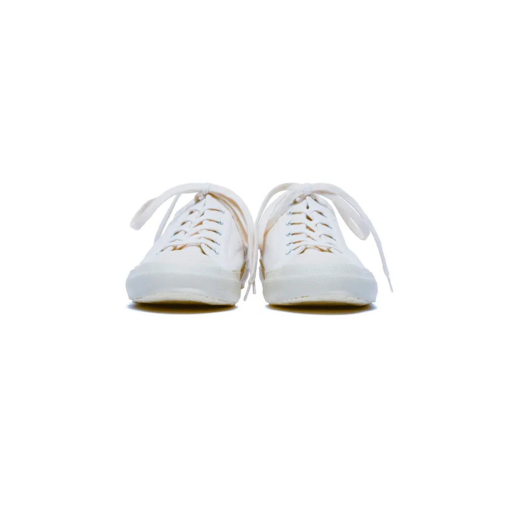 Doek Court Ecru canvas sneakers heel view