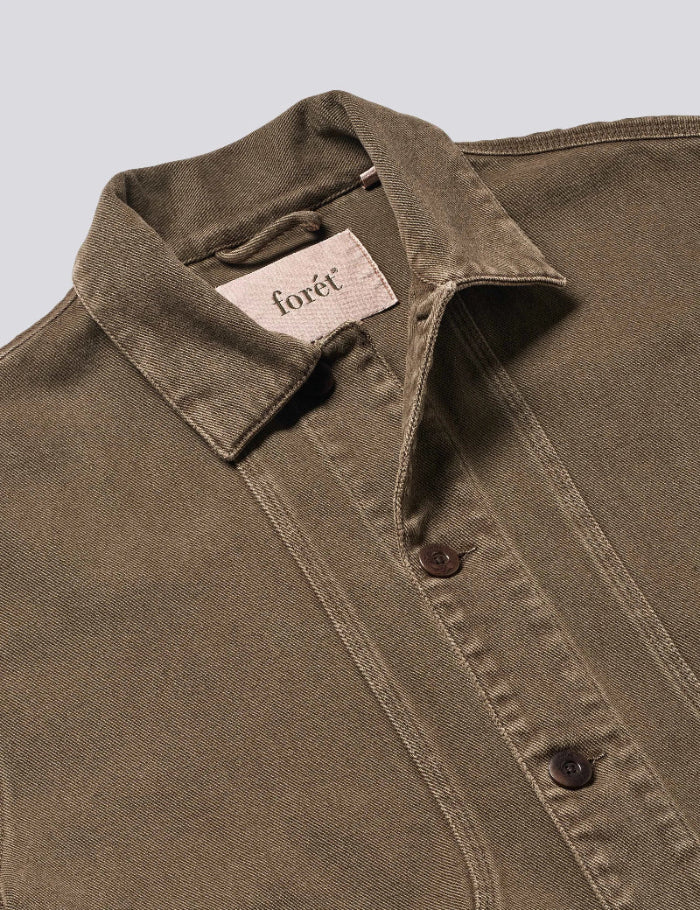 Collar detail of Foret Berry Denim Overshirt in Brown Denim