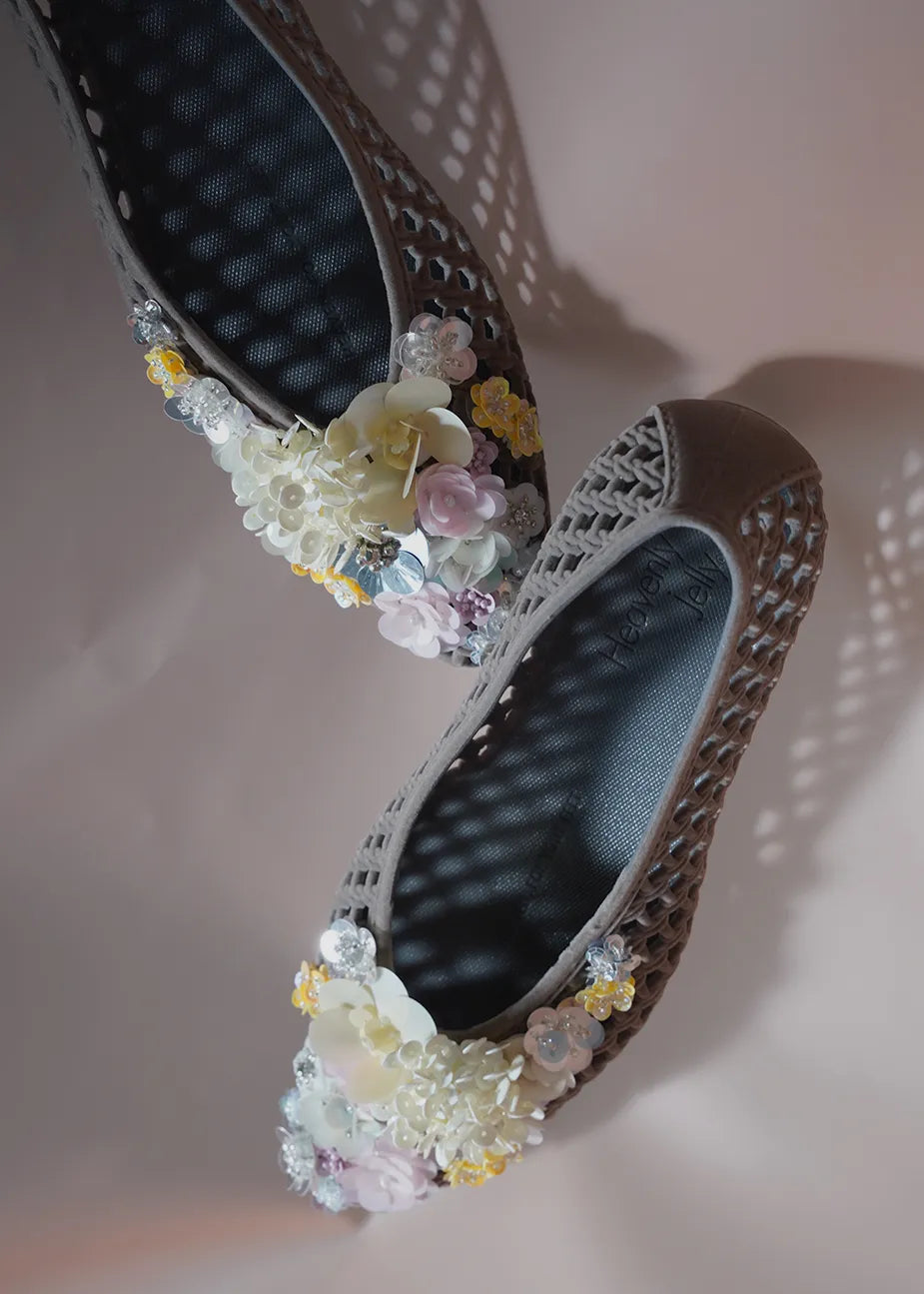Heavenly Jelly Totzpping 26TZ103 White attached to shoes