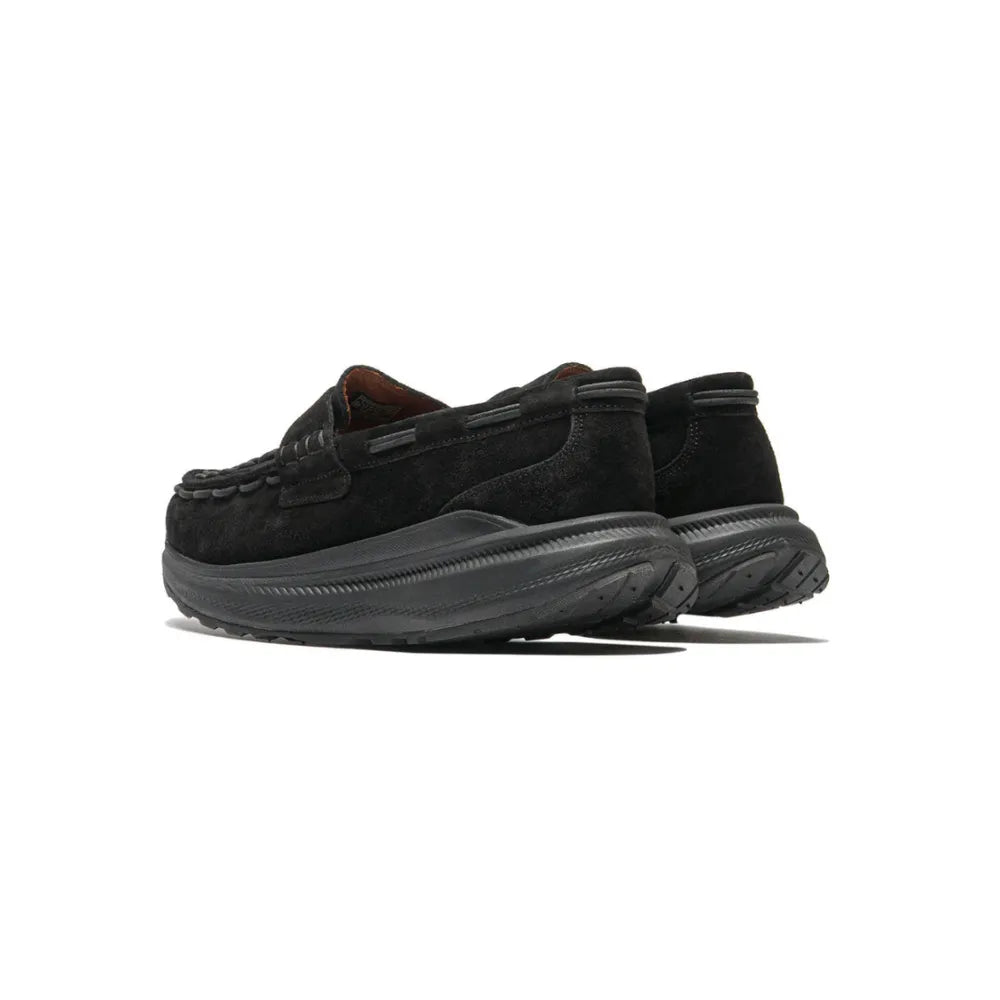 KEEN UNEEK Loafer WK Black Black angled view