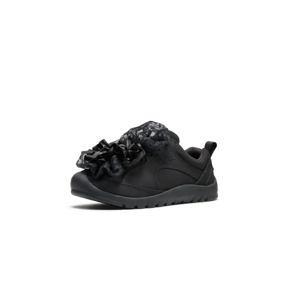 Keen Women's Jasper Rocks SP Collina Strada Sneaker Black Black angled view