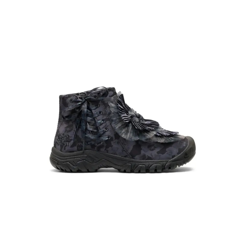 Keen Women's Targhee EXP Collina Strada Hiking Boot Black Black side view
