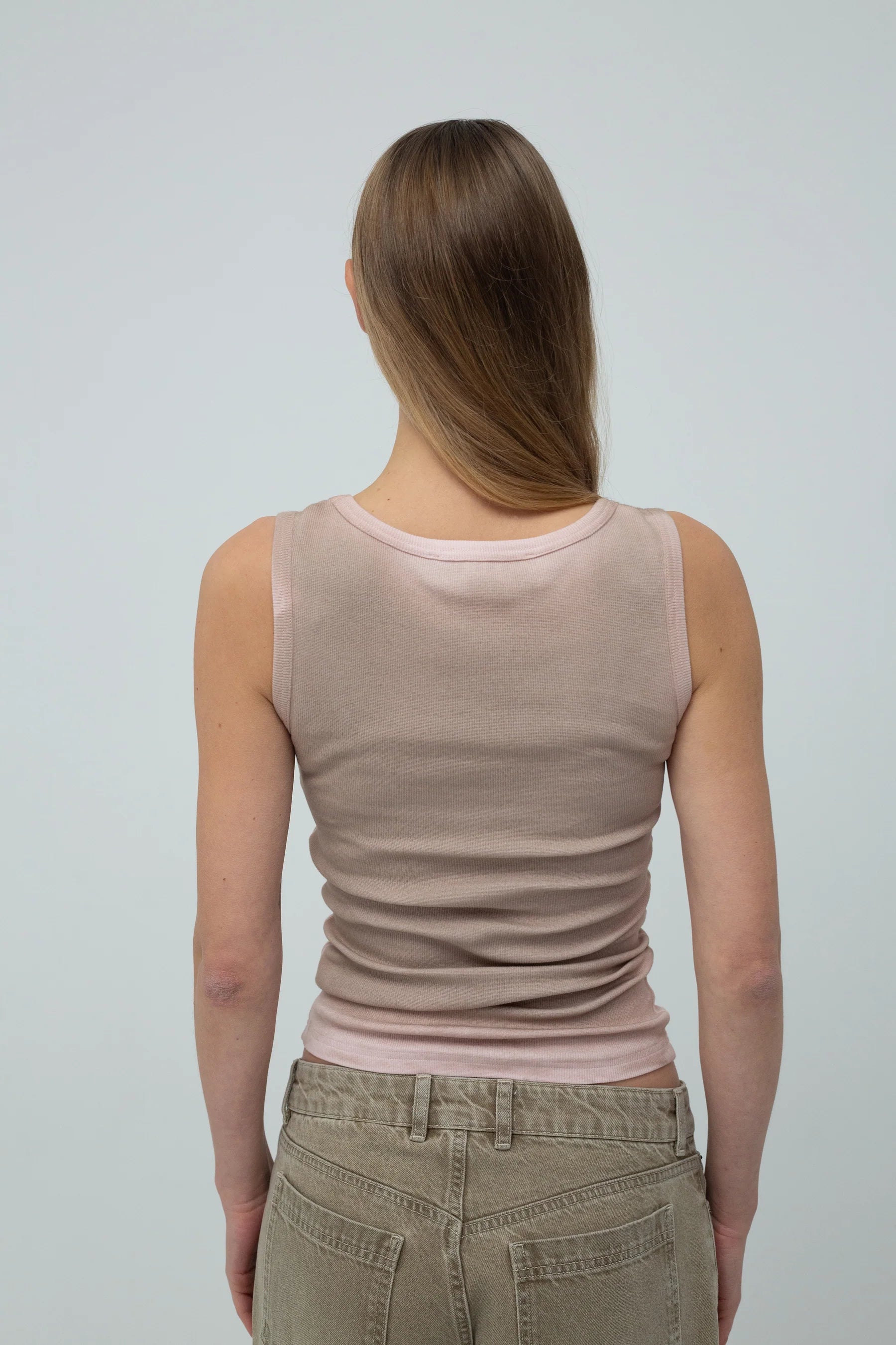 Kernemilk Lua tank top light pink sand back detail soft organic cotton fit