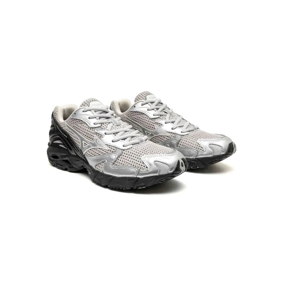 Pair view of Mizuno Wave Rider 10 in Harbor Mist Silver Black