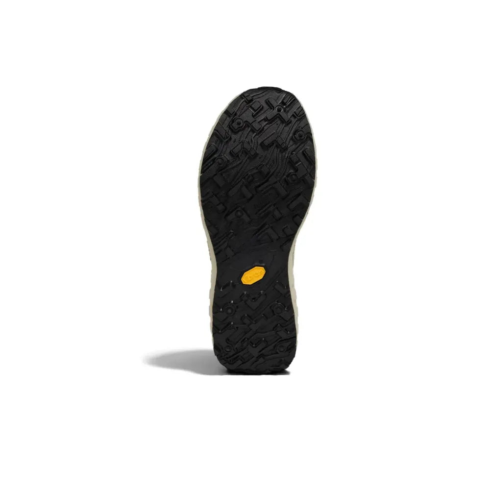 Sole of Norda 001A in Almond