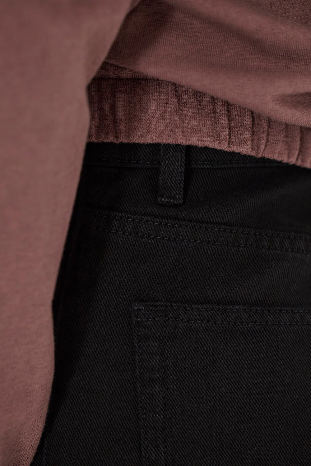 Heavy twill fabric detail Norse Projects Korshavn pants black texture