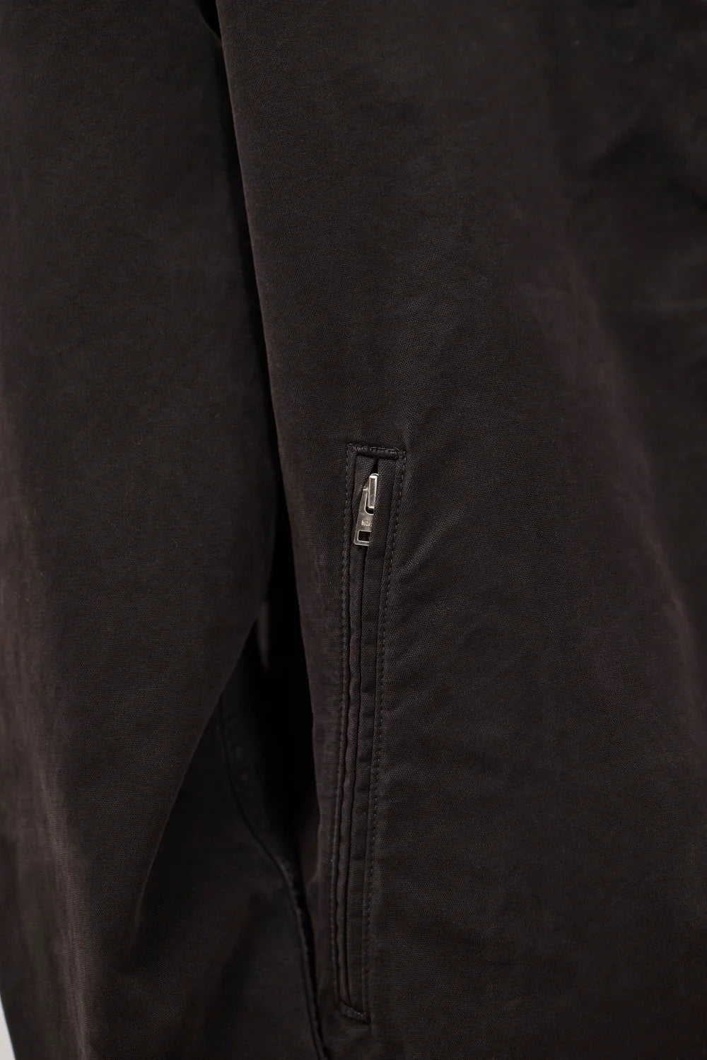 Detail of canvas fabric Norse Projects Raabjerg jacket black texture