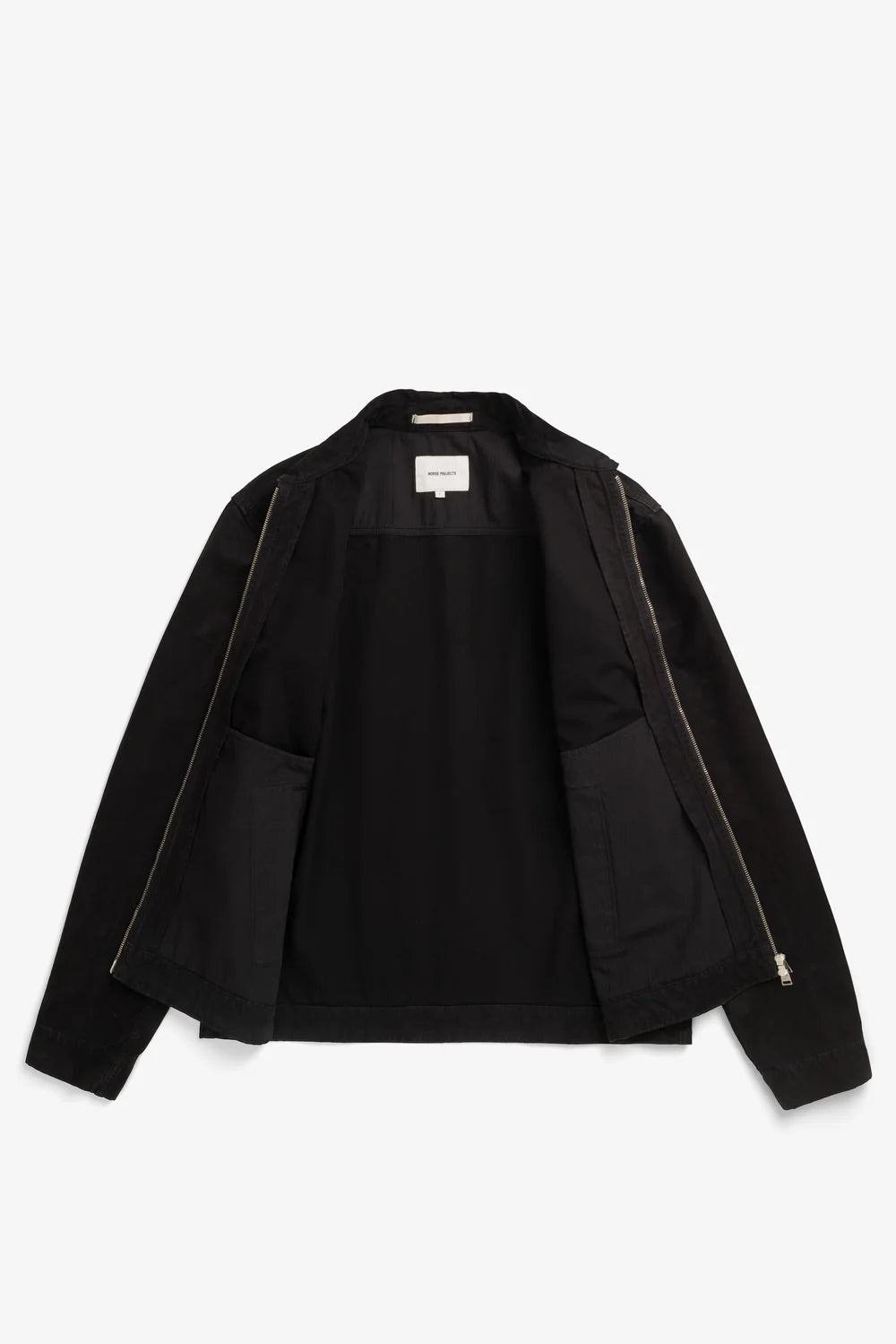 Open view Norse Projects Raabjerg canvas jacket black interior construction
