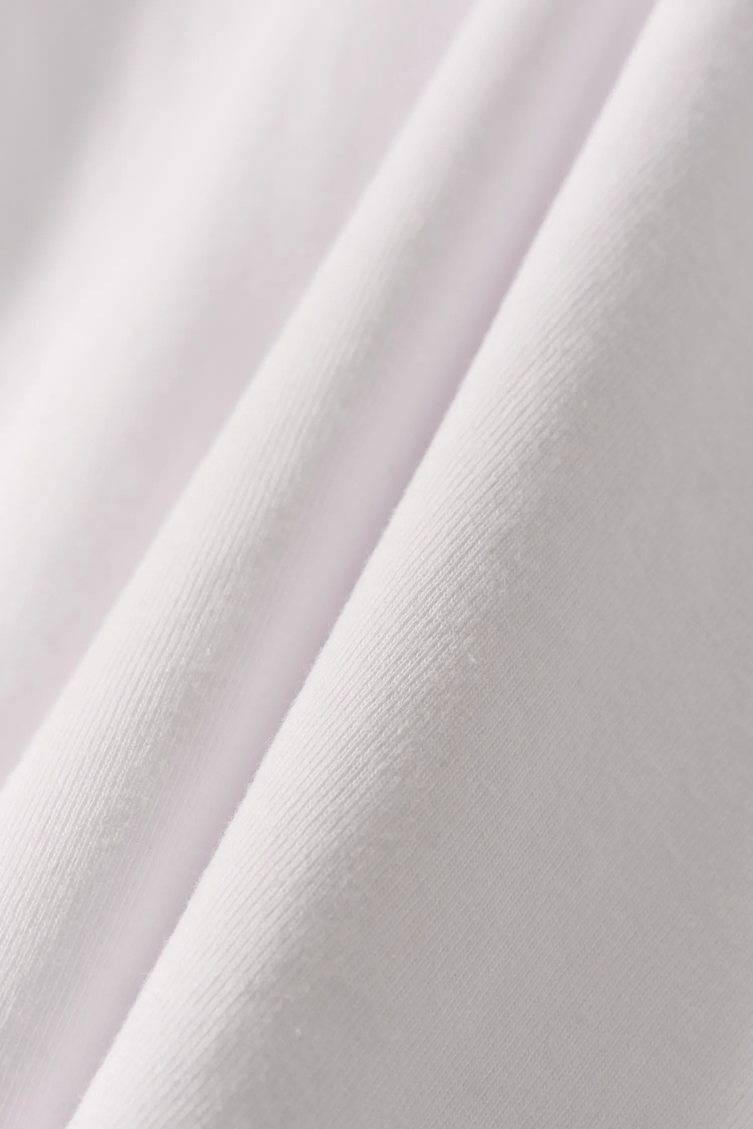 Nothing Written 90s V-Neck T-Shirt White cotton fabric detail