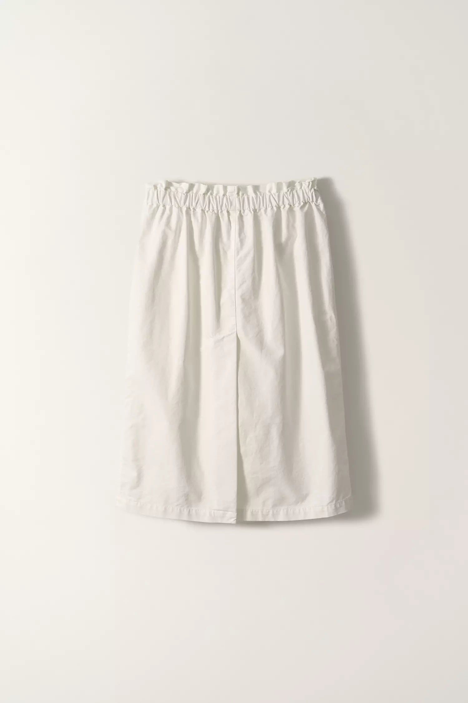 Nothing Written Shirring Band Cotton Skirt White back view