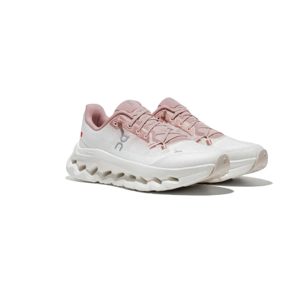 On Cloudtilt Women's in Biscuit Ivory