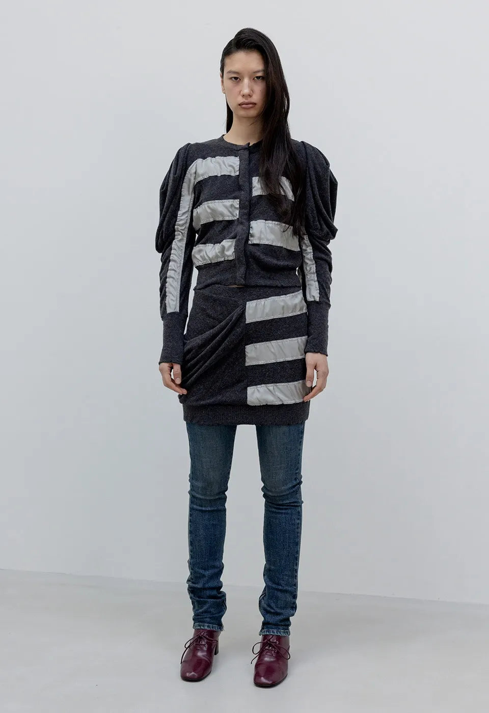 OPENYY Knitted Slouchy Panel Skirt in Charcoal worn