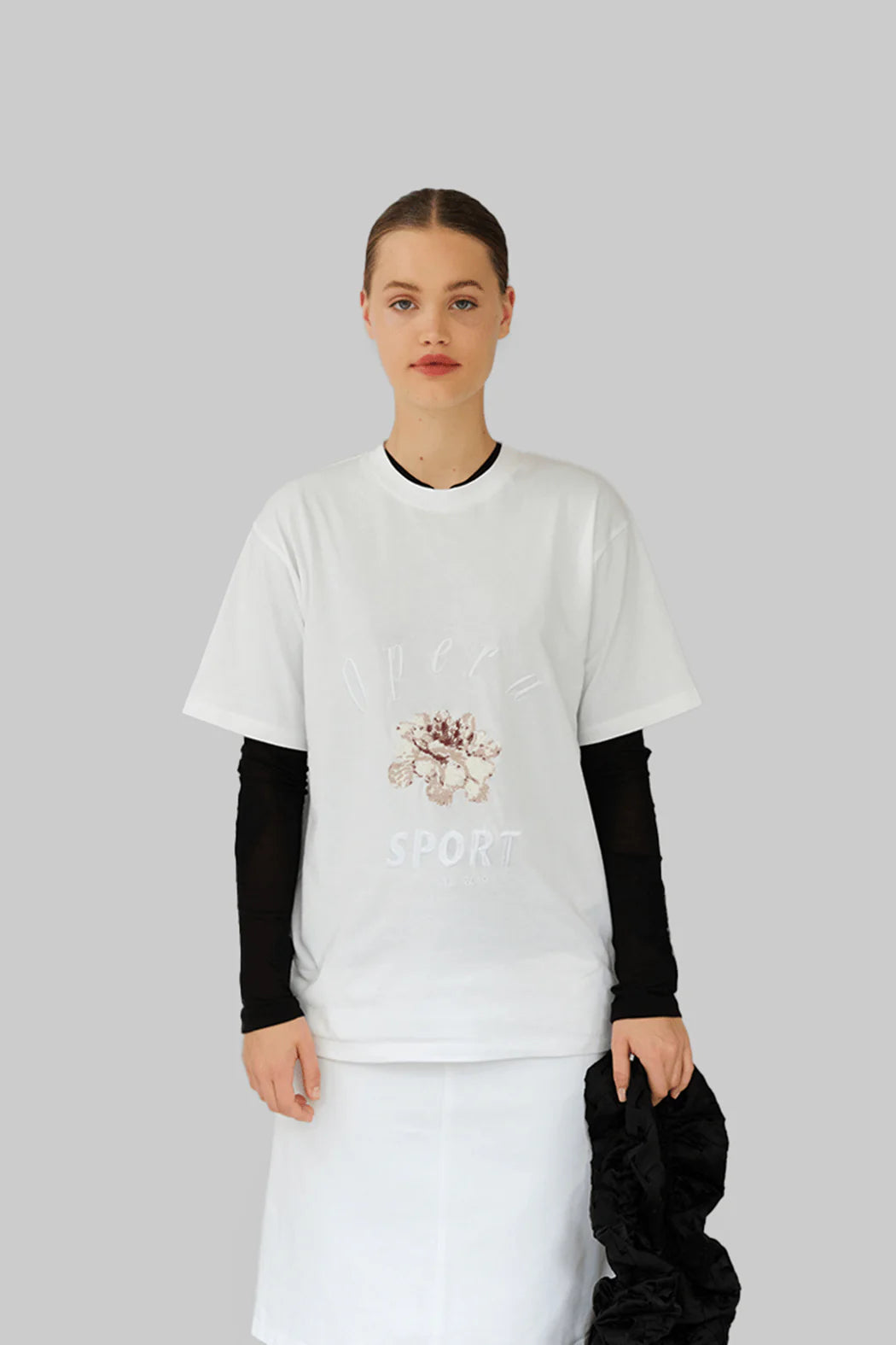 OperaSPORT Sora T-Shirt White floral embroidery detail