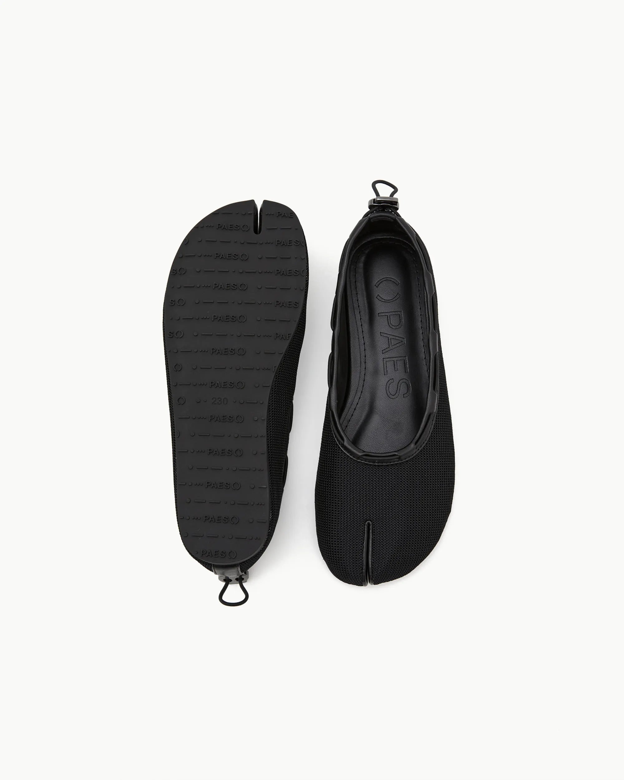 PAES mesh air string flat black outsole and pair view tabi shoes