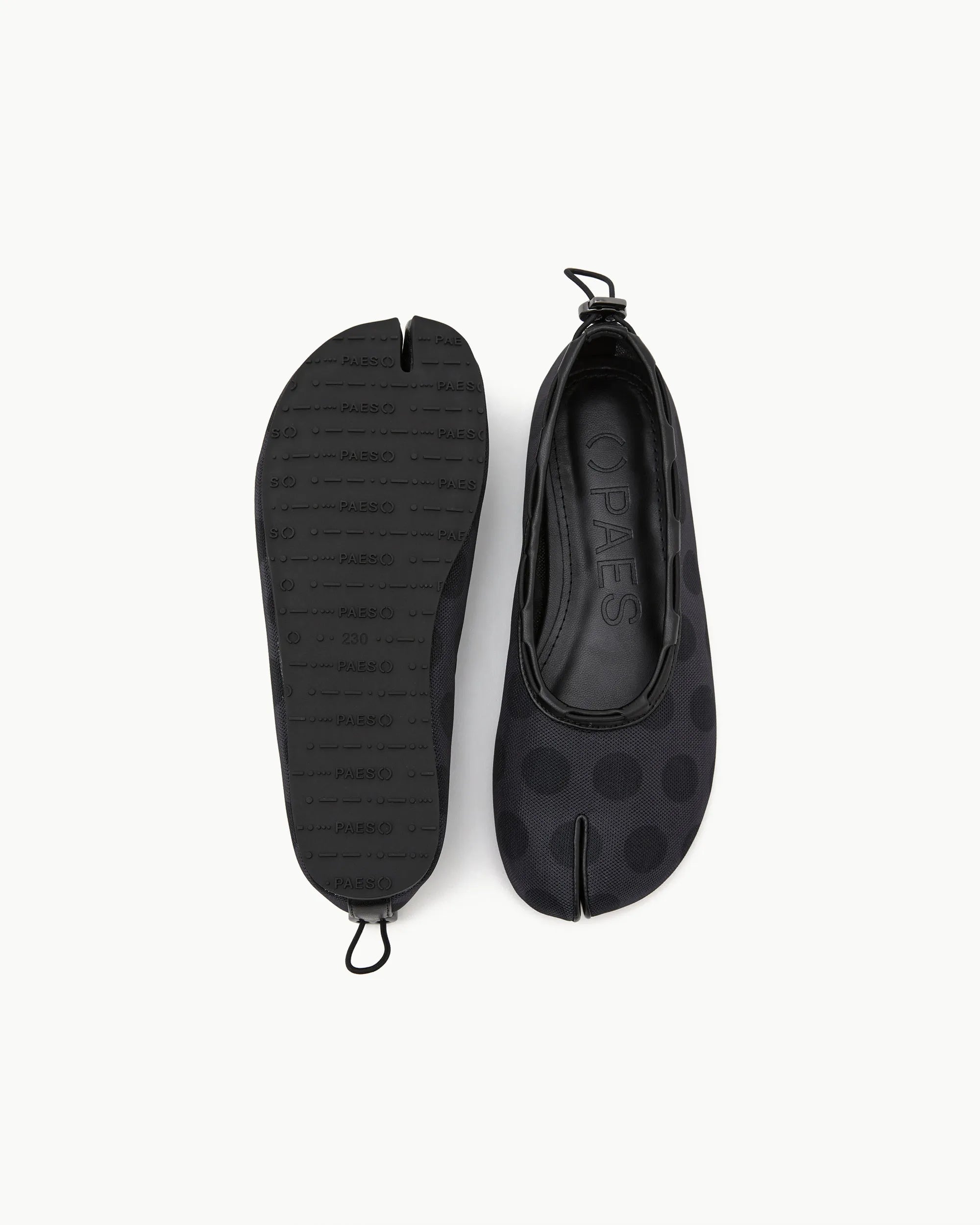 Outsole and pair view PAES mesh air string flat dot black durable sole