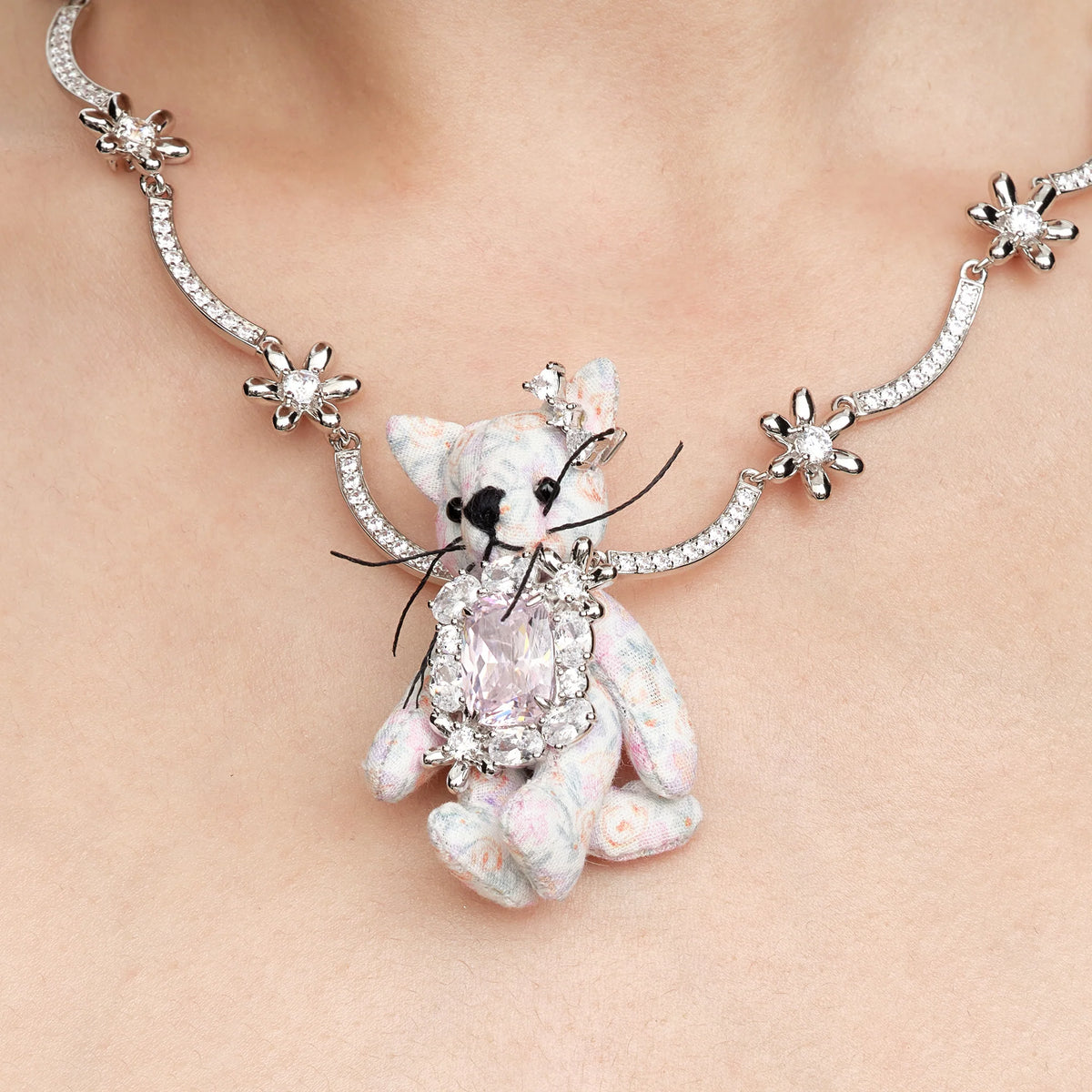 Paradise Floral Cat Bow Ribbon Necklace detail