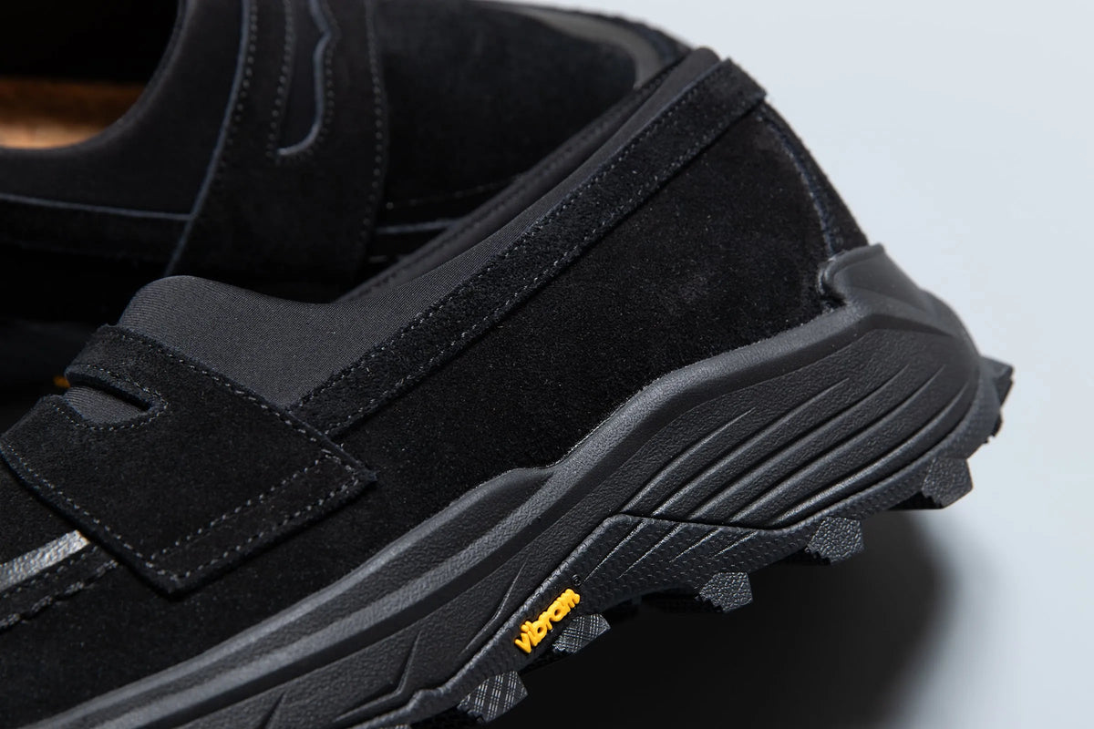 PLAYGROUND PG Dish Black | Lay Bangkok. PLAYGROUND PG Dish Black | Lay Bangkok.
