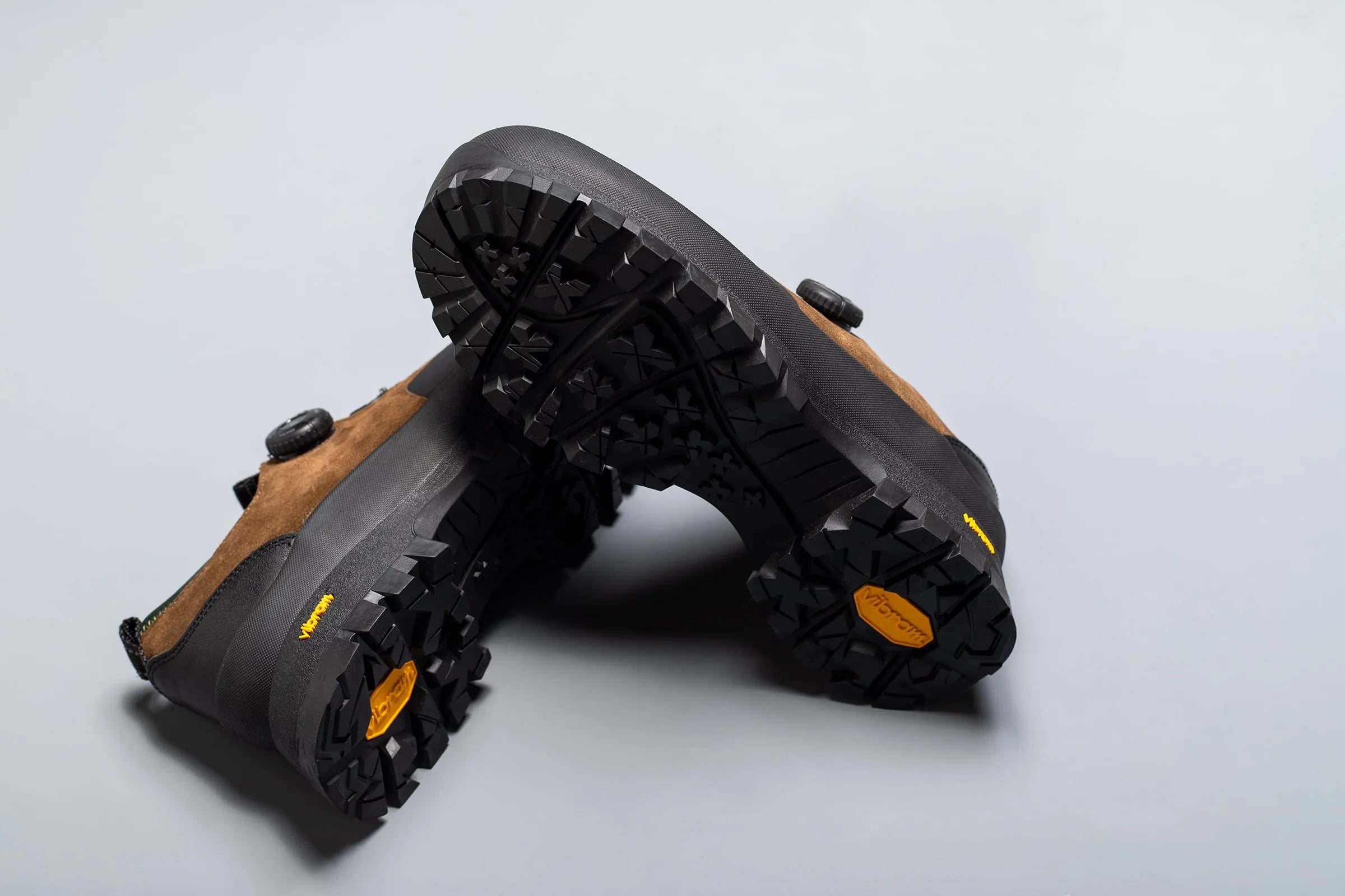 PLAYGROUND PG Oliver Brown outsole detail