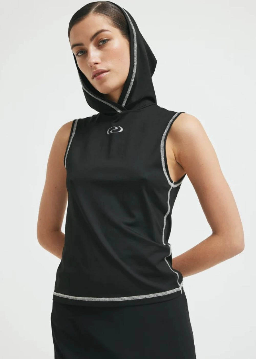 Model wearing Résumé AlfaRS Hoodie Top Black