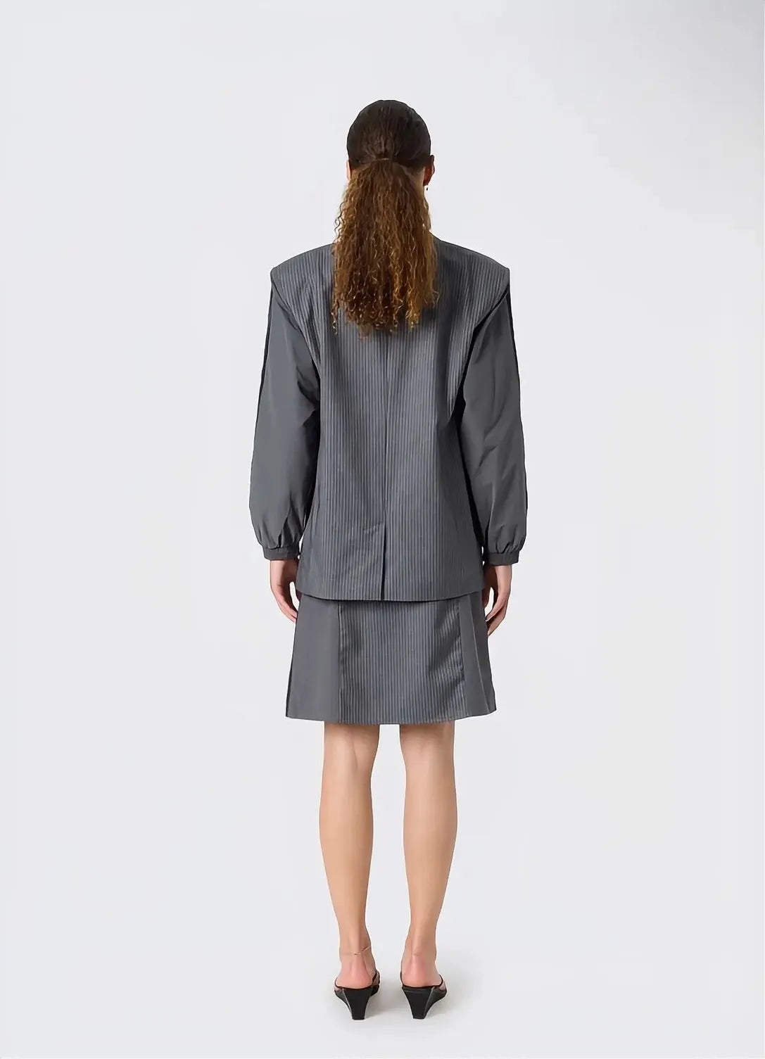 Back view of model wearing RESUME MilanRS Blazer Dark Grey