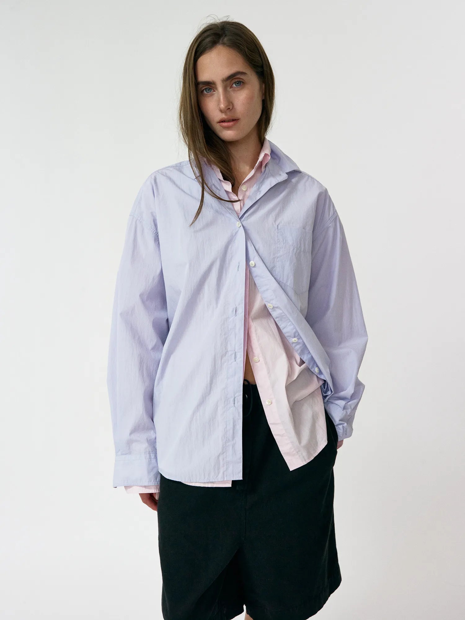 Sunné Shirt Lavender fabric and button detail