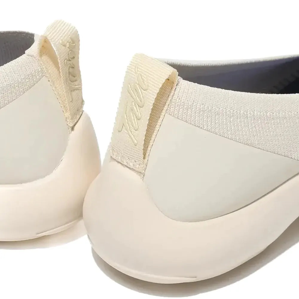 Tabi Ballerina Off White by Tabi back detail minimalist heel design