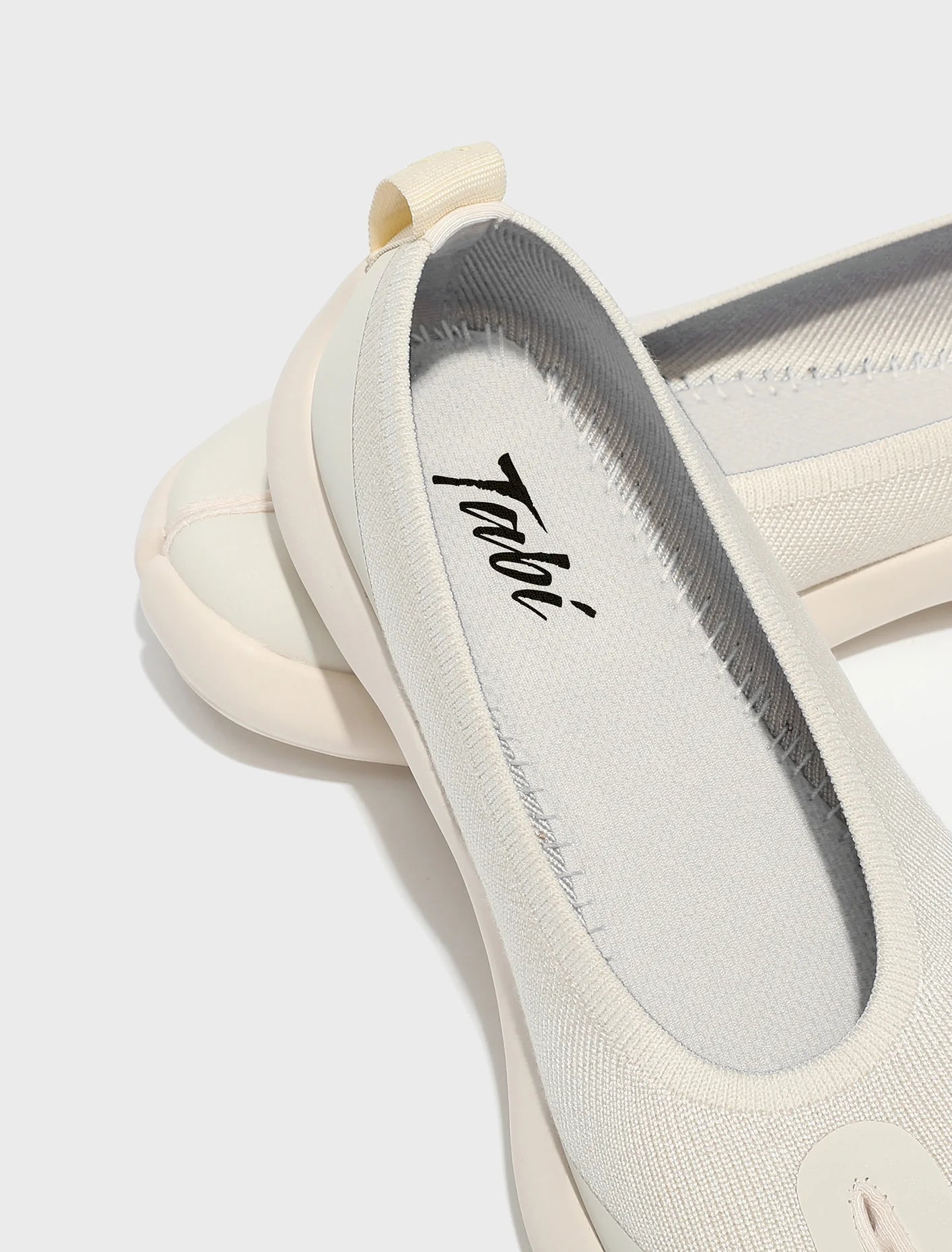 Tabi Ballerina Off White by Tabi insole detail soft comfortable interior