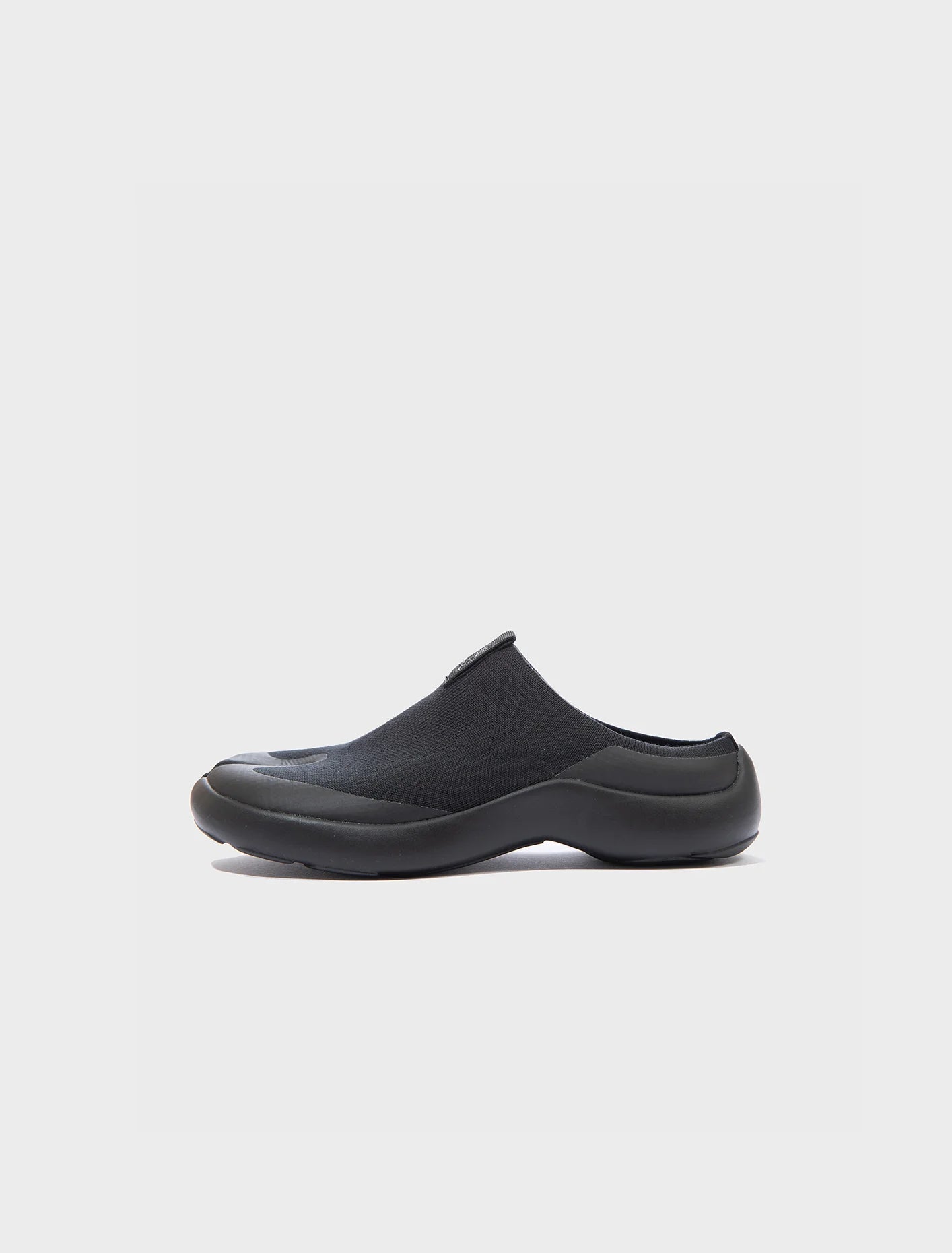 Tabi Mules Black side profile
