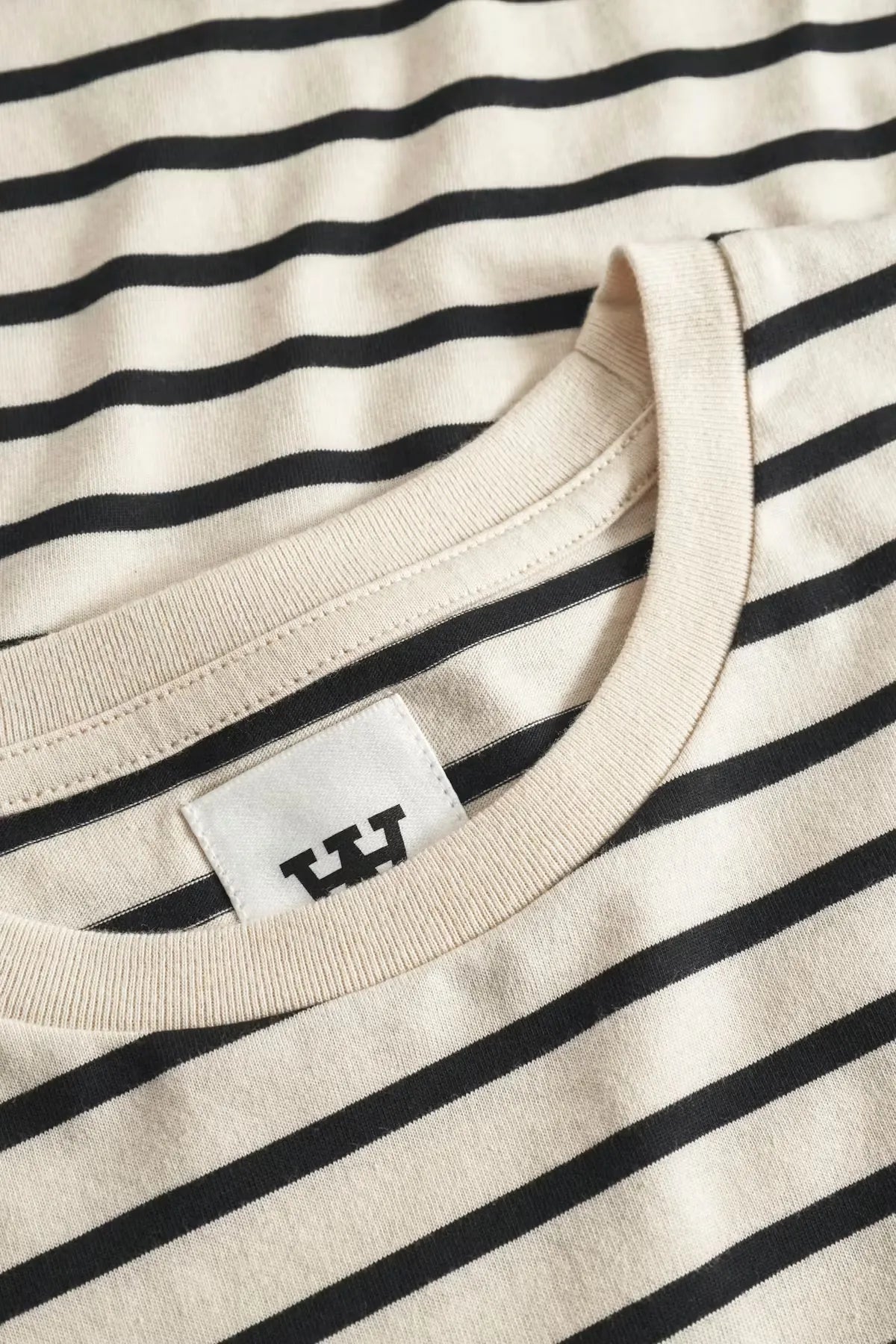 Wood Wood Ace Stripe T-Shirt Black Beauty neckline detail