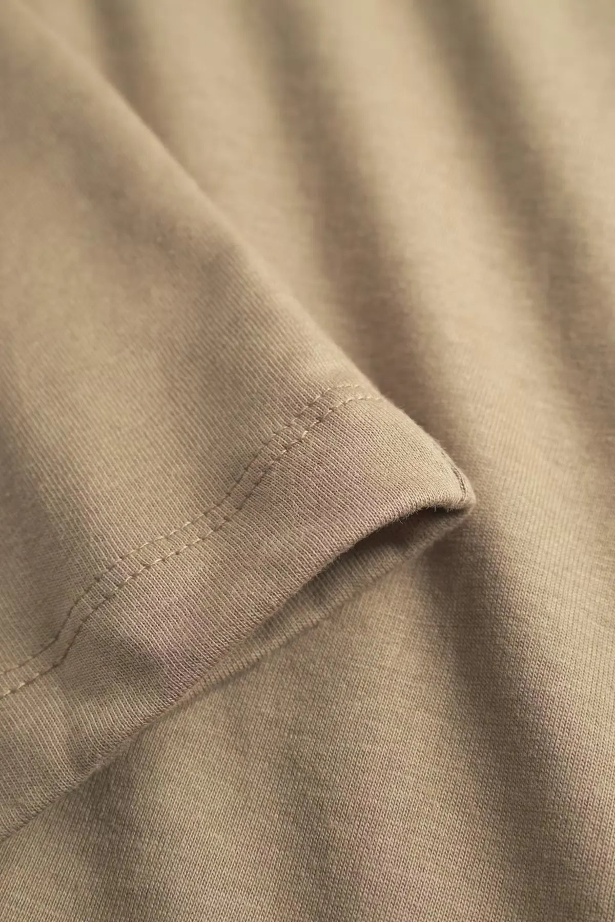 Wood Wood Ace T-Shirt Petrified Oak Nature sleeve detail