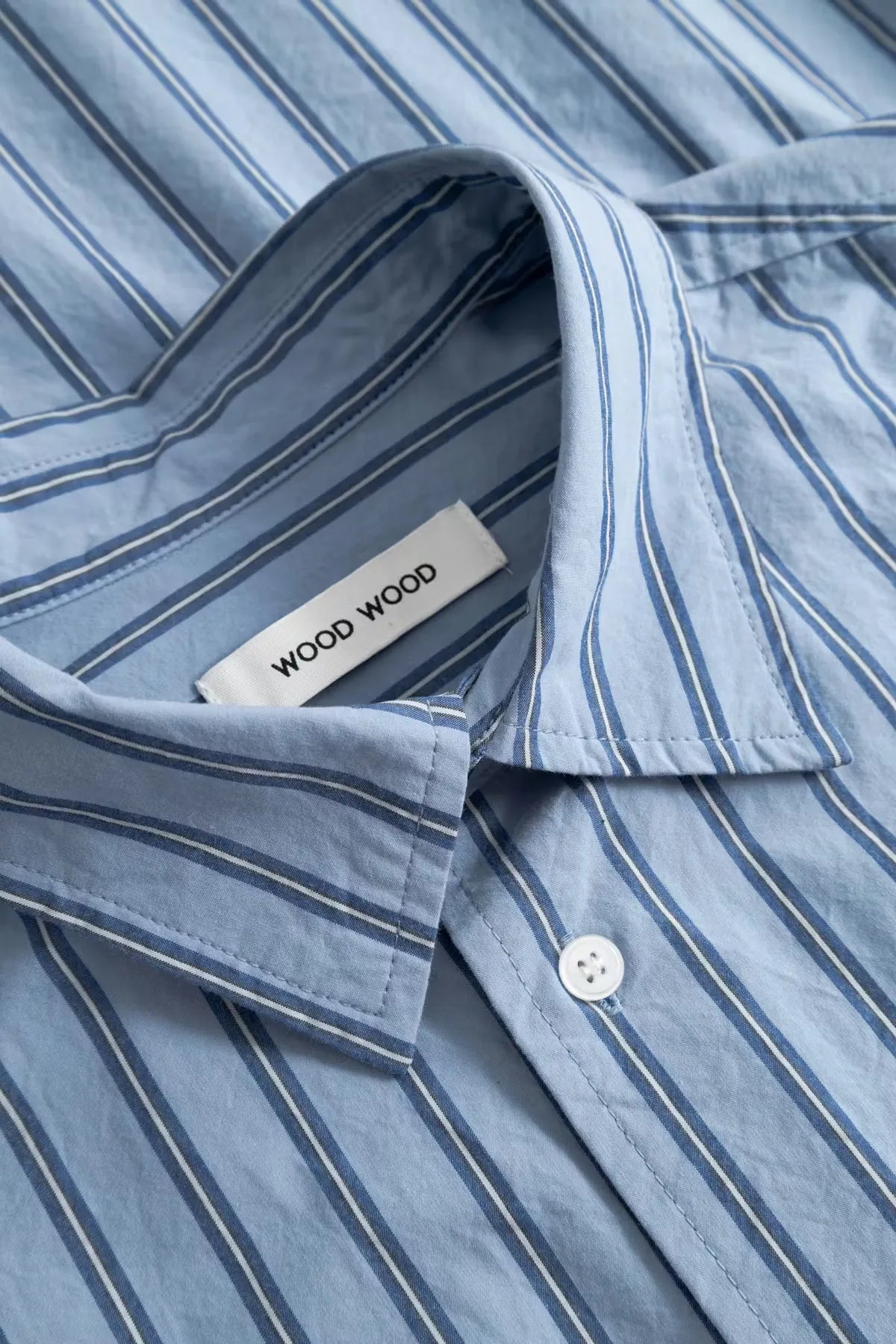 Wood Wood WWColton Shirt Silver Birch Stripe collar detail